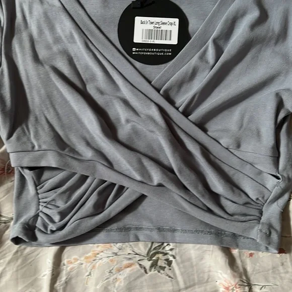 White Fox Criss Cross Long Sleeve - Picture 3 of 3